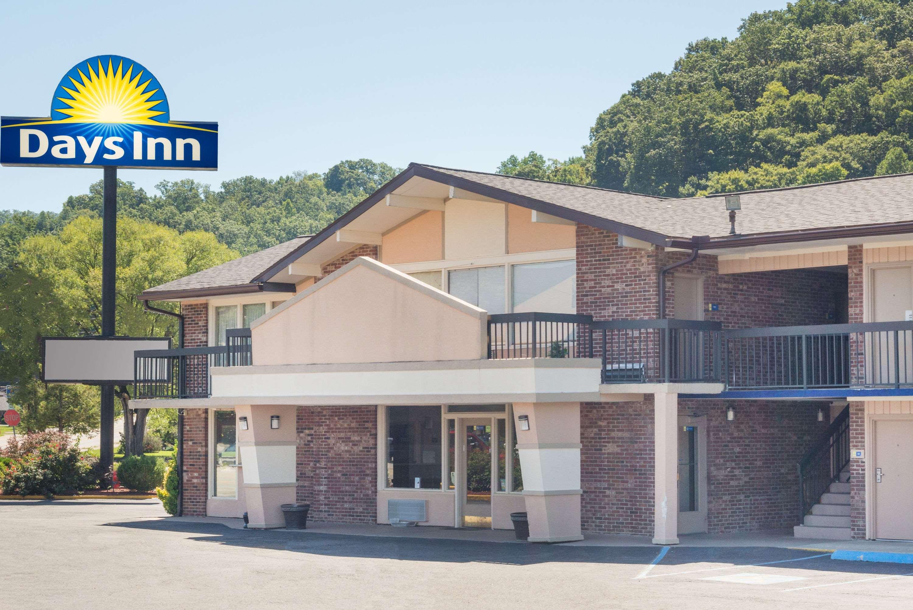 Days Inn By Wyndham Paintsville Exterior foto